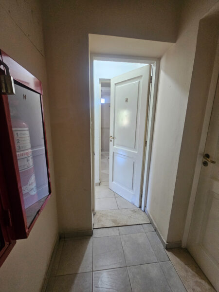 Departamento Monoambiente Divisible con Balcón en Consorcio Santa Bárbara – Excelente Zona