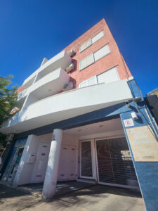 Departamento Monoambiente Divisible con Balcón en Consorcio Santa Bárbara – Excelente Zona