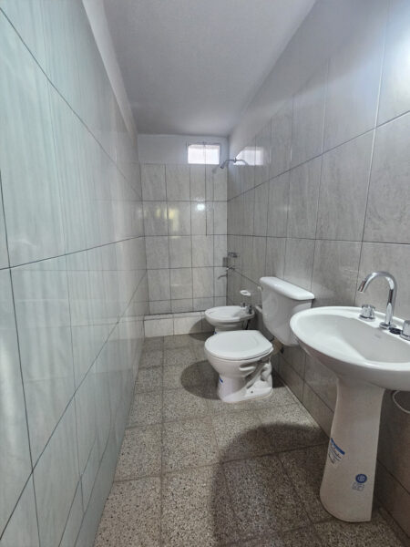 Departamento de 3 Dormitorios en Consorcio Privado - Av. Rawson y Maipú