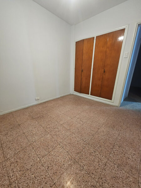 Departamento de 3 Dormitorios en Consorcio Privado - Av. Rawson y Maipú